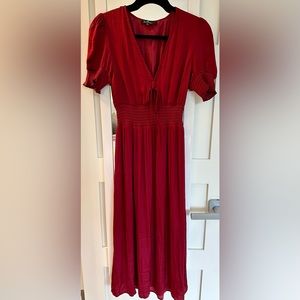 Lulu’s burgundy dress